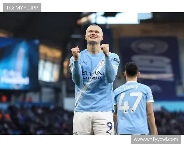 哈兰德错失绝佳机会左脚推射被大马丁轻松扑住